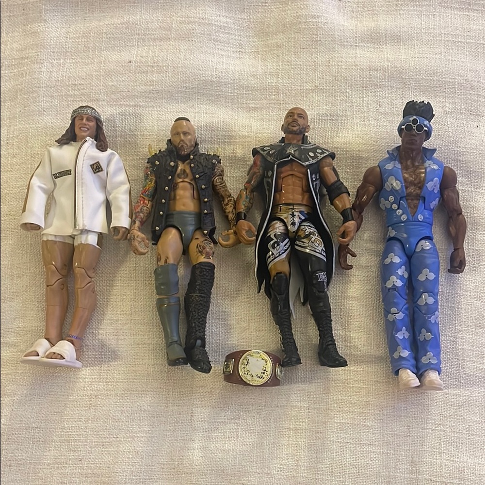 NXT elite set (4) wrestling figures